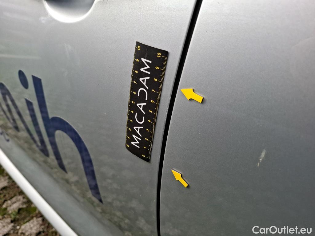  Toyota  Corolla TOYOTA  Touring Sports / 2018 / 5P / Break Hybride 122h Dynamic Business Stage Acad #26