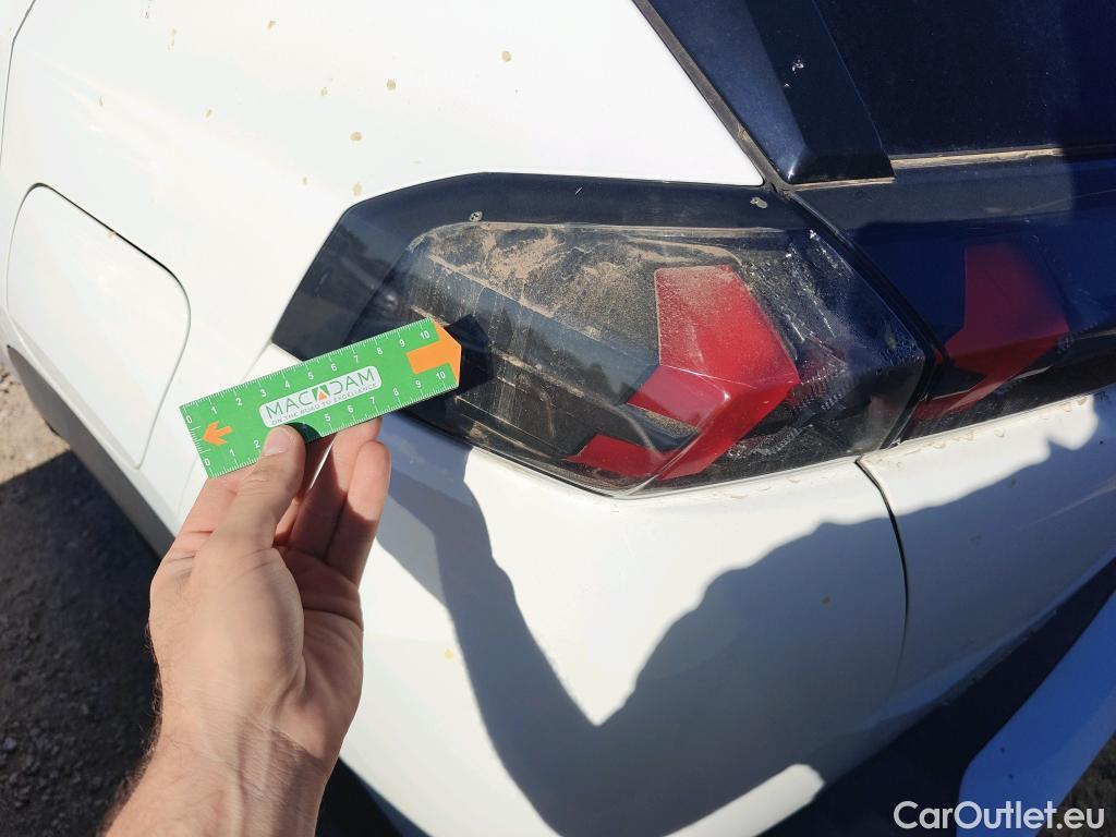  Peugeot  2008  Allure Pack 1.5 HDi 110CV MT6 E6d #2