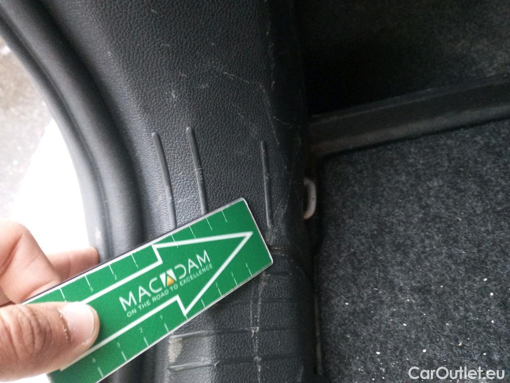  Volkswagen  Polo VOLKSWAGEN  / 2017 / 5P / berlina con portón Advance 1.0 TSI 70kW (95CV) #22