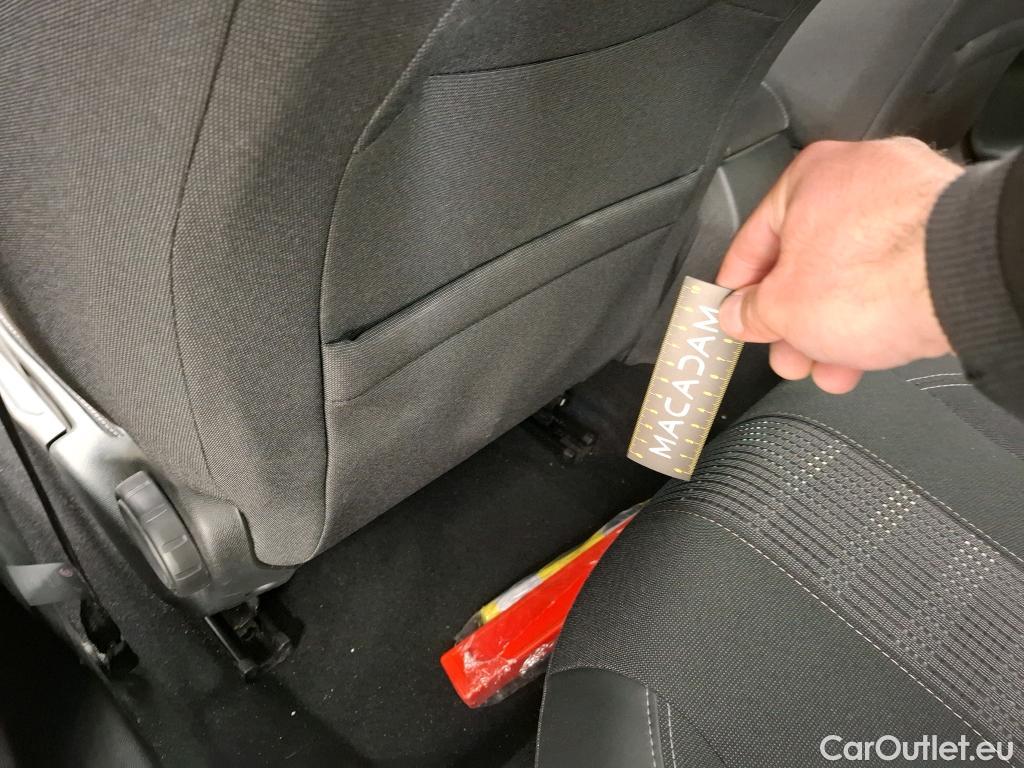  Peugeot  308  Allure Business 1.2 PureTech 130CV BVA8 E6d #35