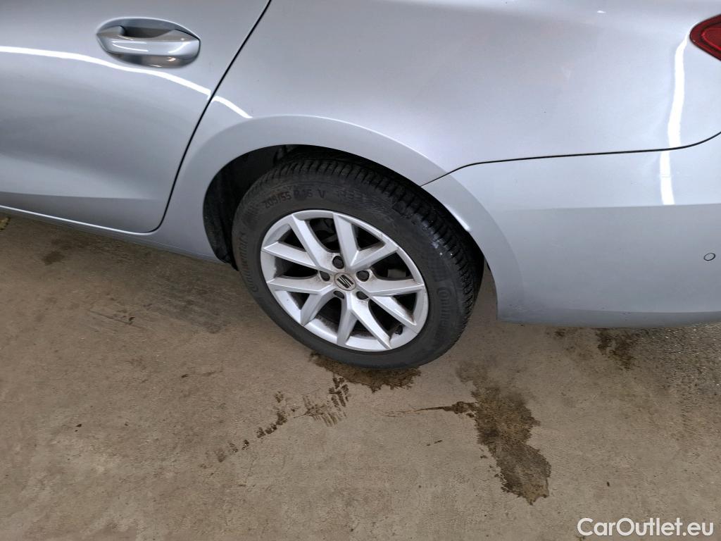  Seat  Leon SEAT  Sportstourer / 2020 / 5P / Break 2.0 TDI 150 DSG S&S Style Business #13