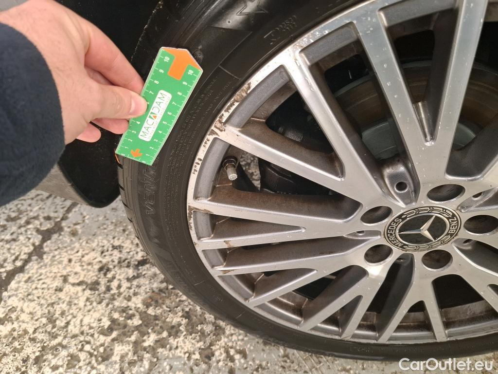  Mercedes  CLA-Klasse MERCEDES-BENZ CLA Shooting Brake / 2019 / 5P / Break CLA 200 d Business Line BA8 #17