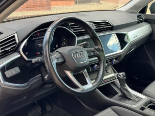  Audi  Q3 S tronic design #24