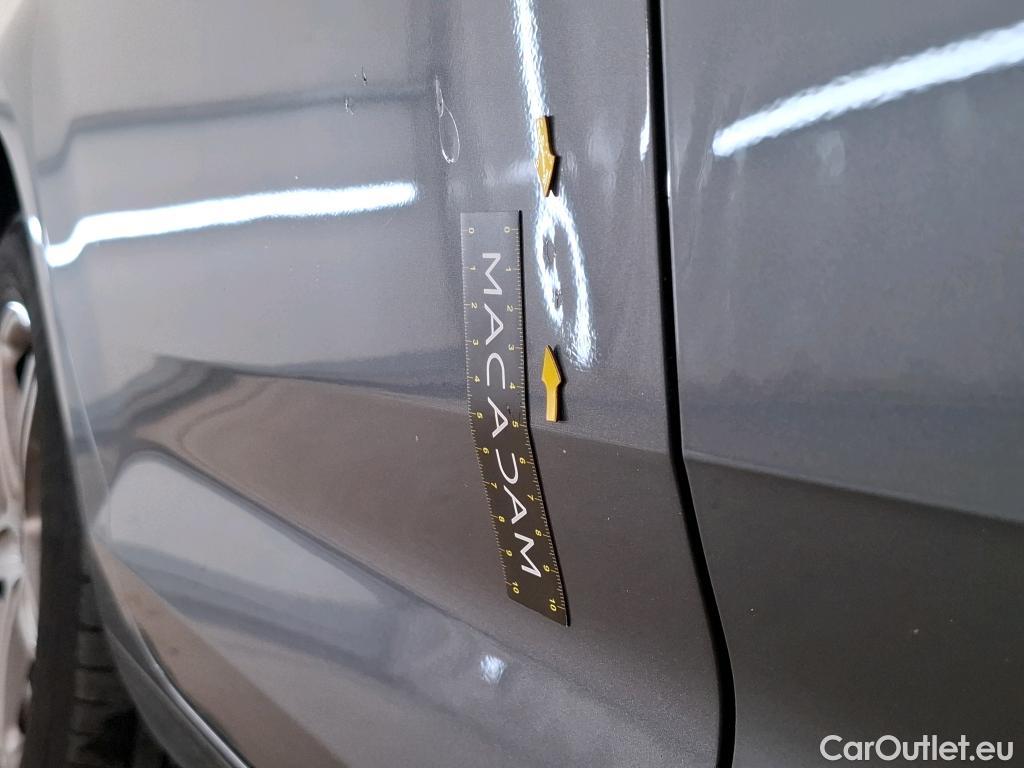  Audi  A4  Avant business line 2.0 TDI 150CV BVA7 E6 #33