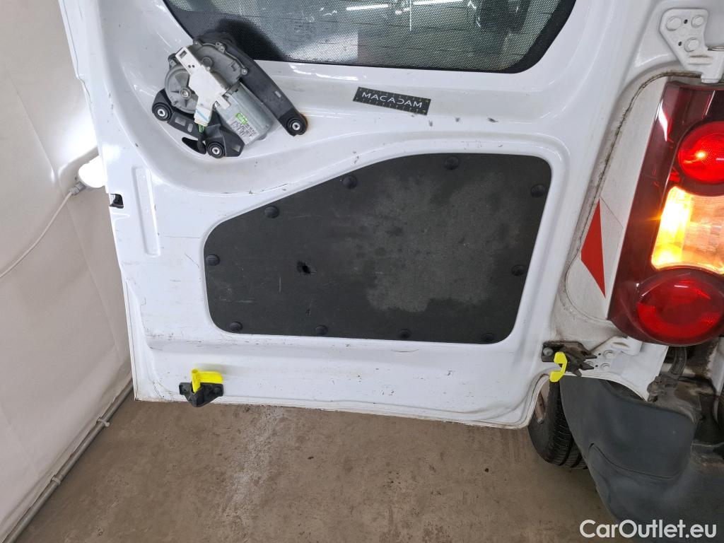  Citroen  Berlingo  Fourgon Confort L1 (Court) 1.6 BlueHDi 100CV BVM5 E6 #24