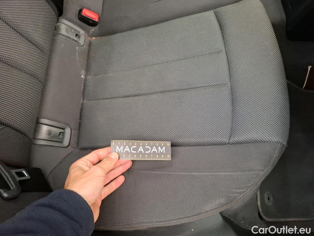  Audi  A4  Avant business line 2.0 TDI 150CV BVA7 E6 #38