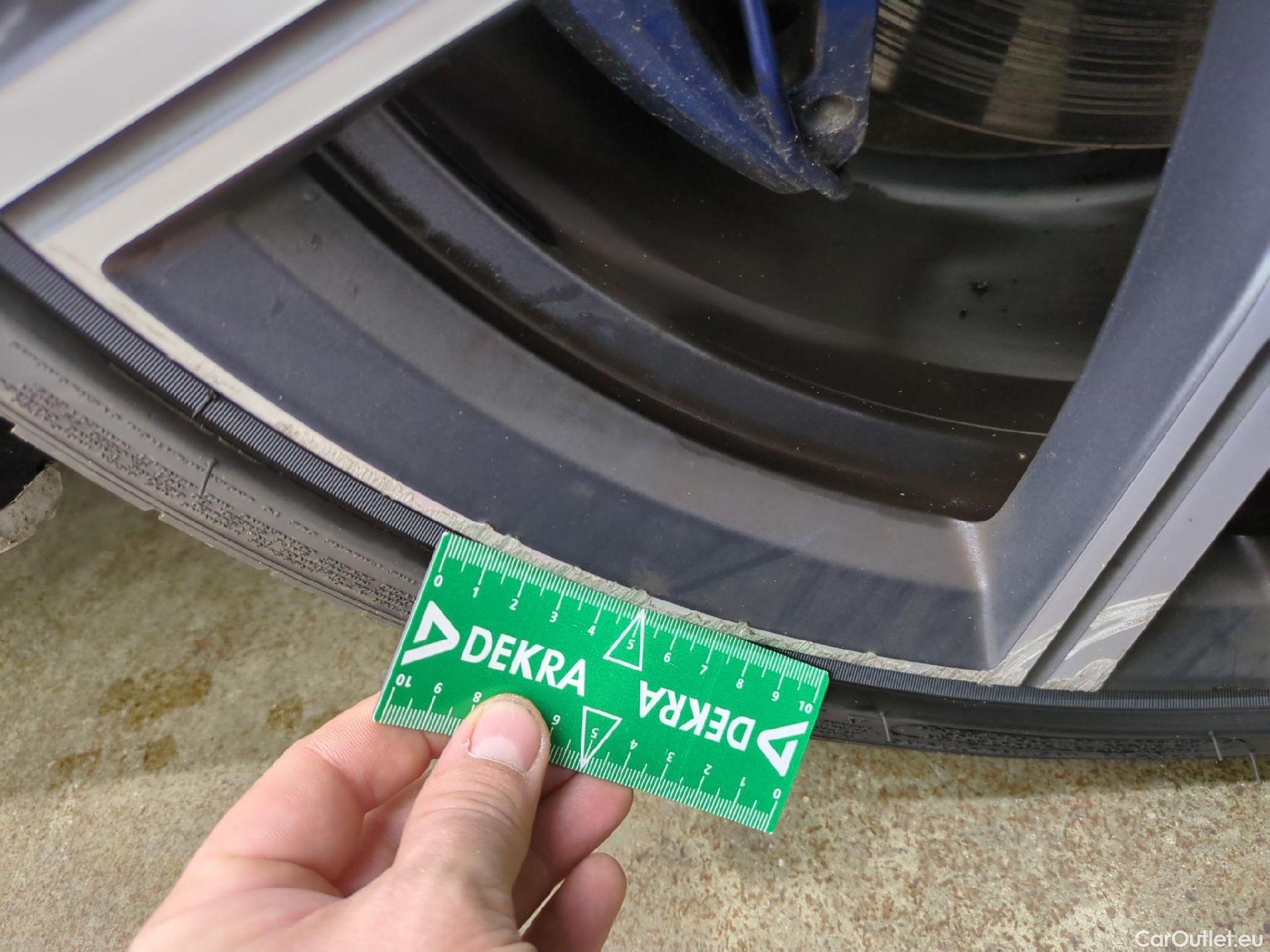  Bmw  Serie 3 Série 3 Touring 330 d xDrive M Sport 285CV BVA8 E6d #7