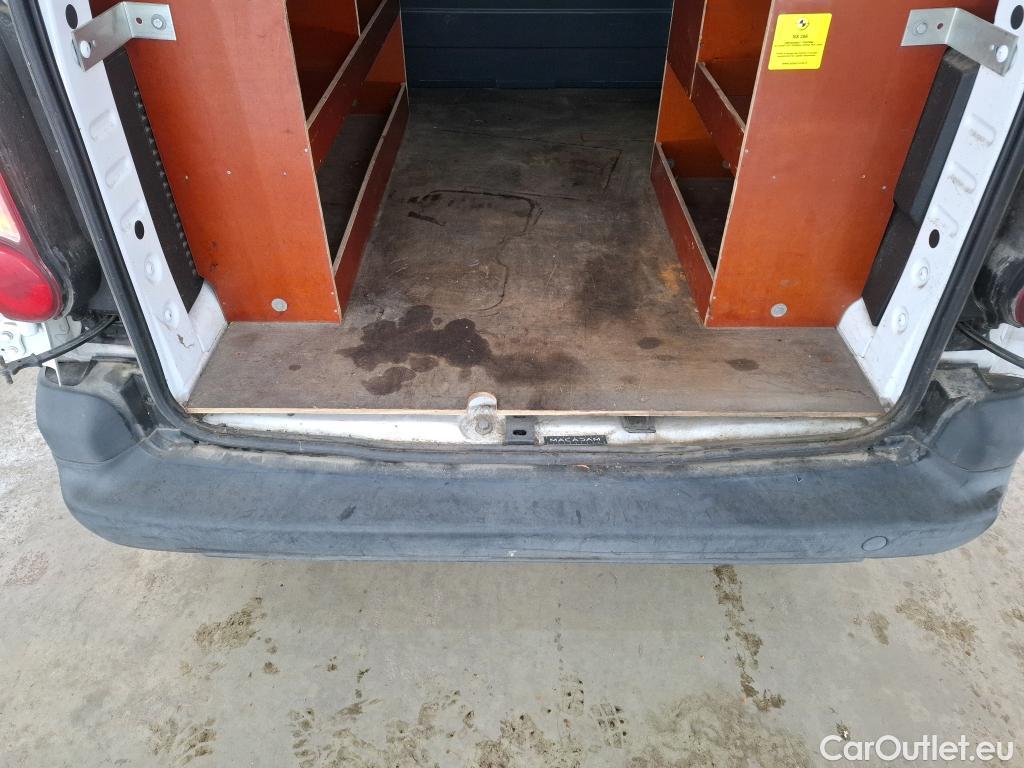  Citroen  Berlingo  Fourgon Confort L1 (Court) 1.6 BlueHDi 100CV BVM5 E6 #10