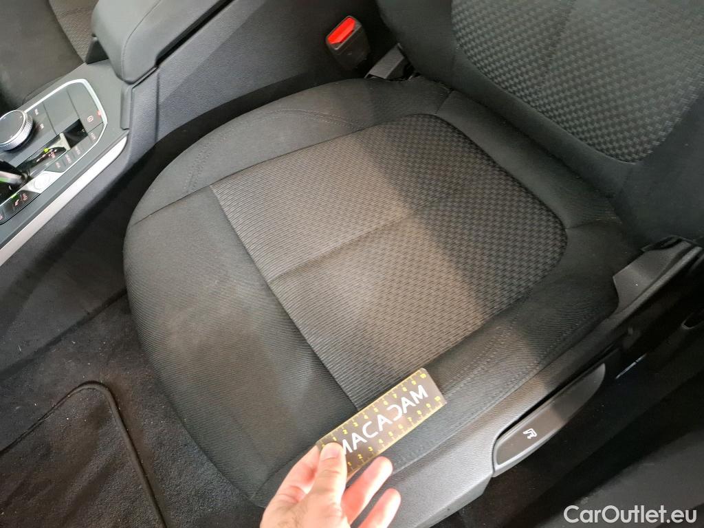  Bmw  Serie 1 BMW Série 1 / 2019 / 5P / Berline 116i DKG7 Business Design #42