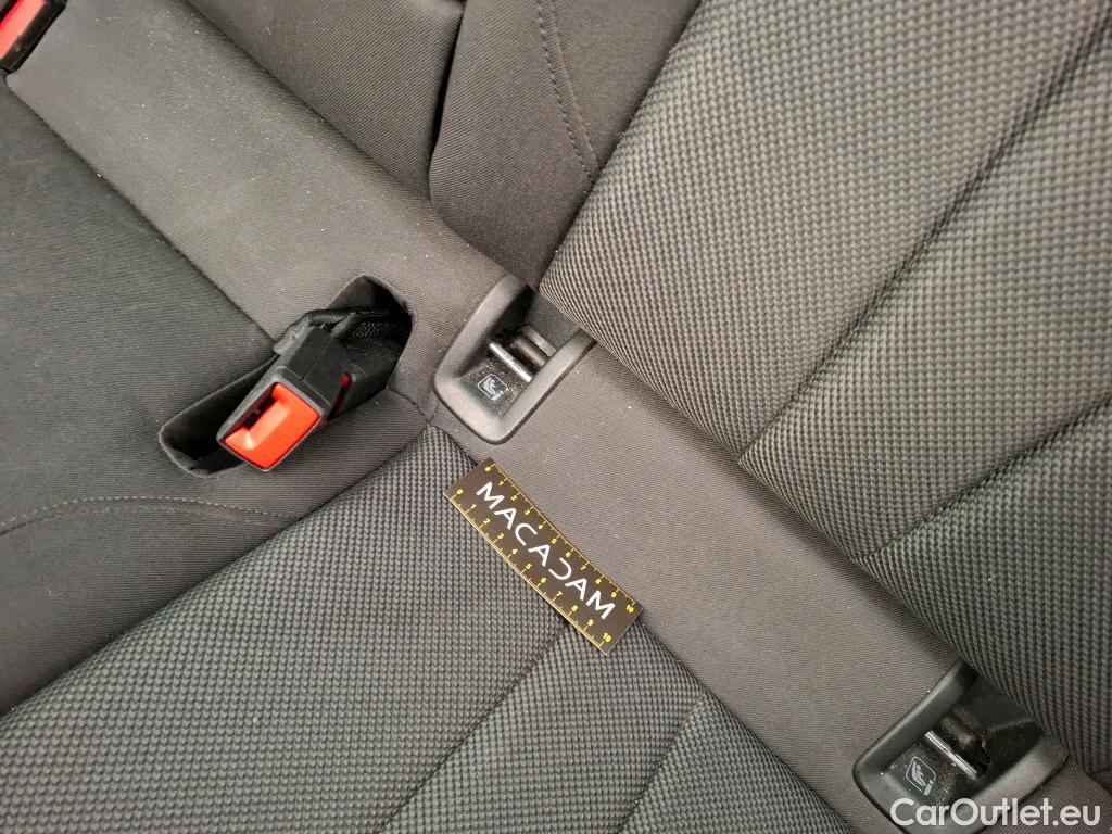  Audi  A4  Avant business line 2.0 TDI 150CV BVA7 E6 #47