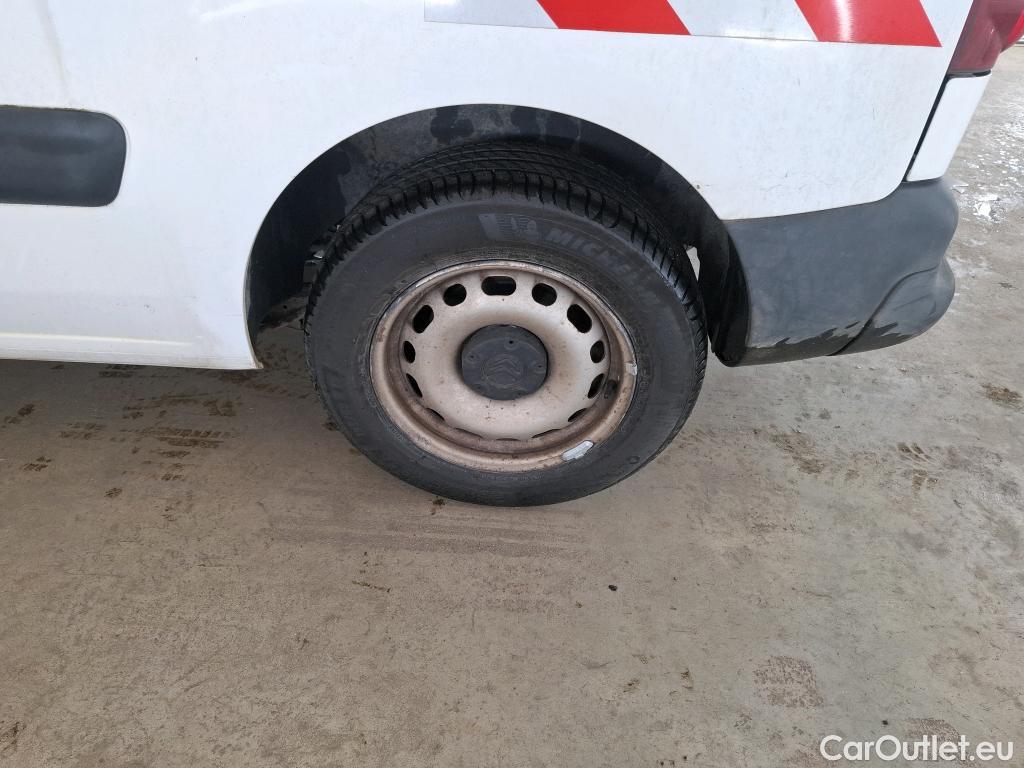  Citroen  Berlingo  Fourgon Confort L1 (Court) 1.6 BlueHDi 100CV BVM5 E6 #12