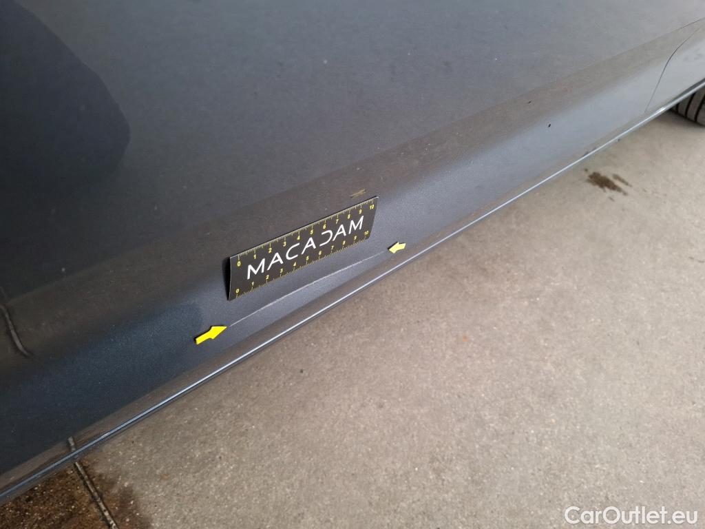  Audi  A4  Avant business line 2.0 TDI 150CV BVA7 E6 #3