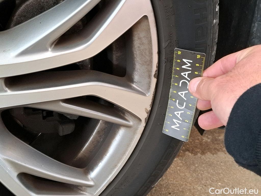  Bmw  X1 Série  xDrive 25 e Lounge 1.5 220CV BVA6 E6d #23