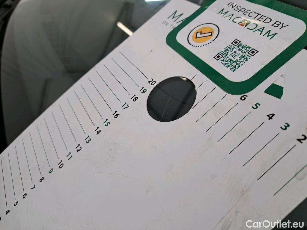  Citroen  Berlingo  Fourgon Club M 650 1.5 BlueHDi 75CV BVM5 E6dT #2