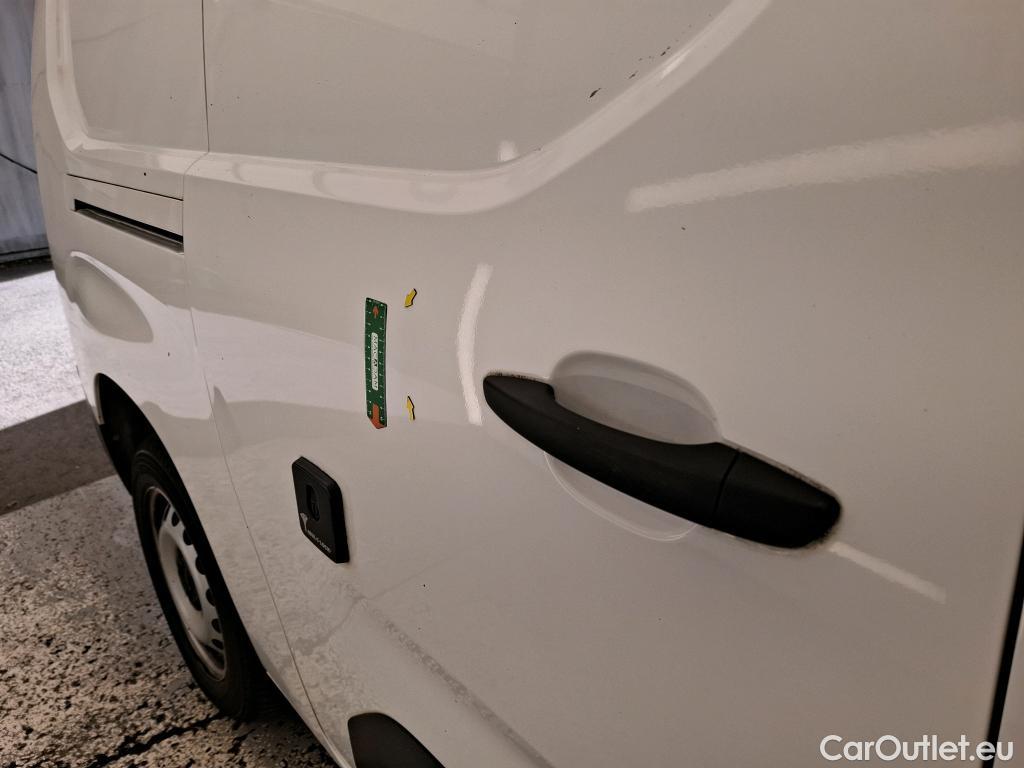  Citroen  Berlingo  Fourgon Driver XL 950 1.5 BlueHDi 100CV BVM5 E6dT #5