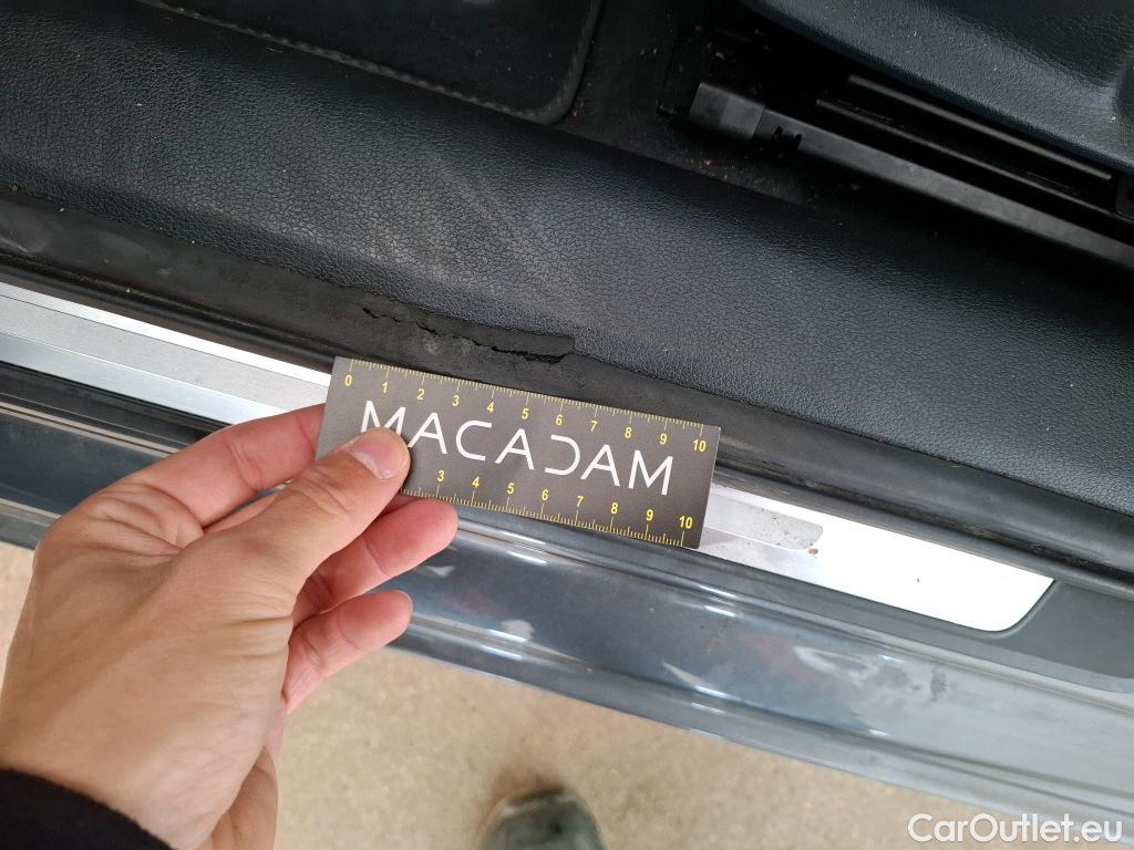  Audi  A4  Avant business line 2.0 TDI 150CV BVA7 E6 #28