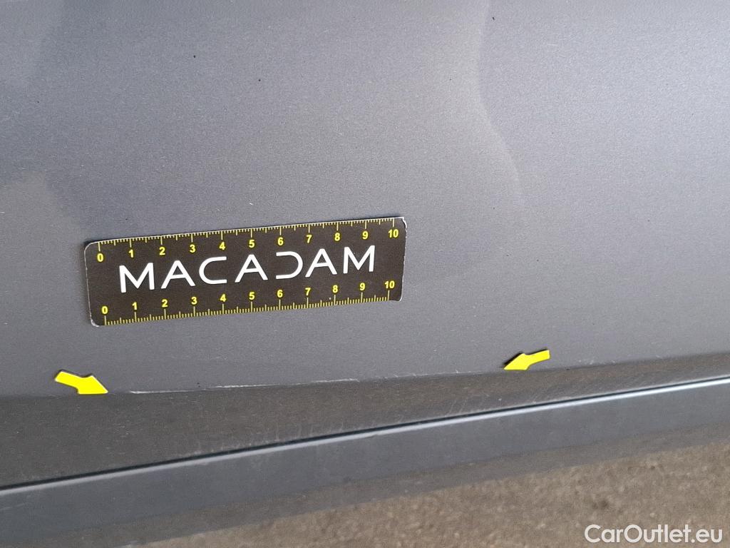  Bmw  Serie 1 BMW Série 1 / 2019 / 5P / Berline 116i DKG7 Business Design #14