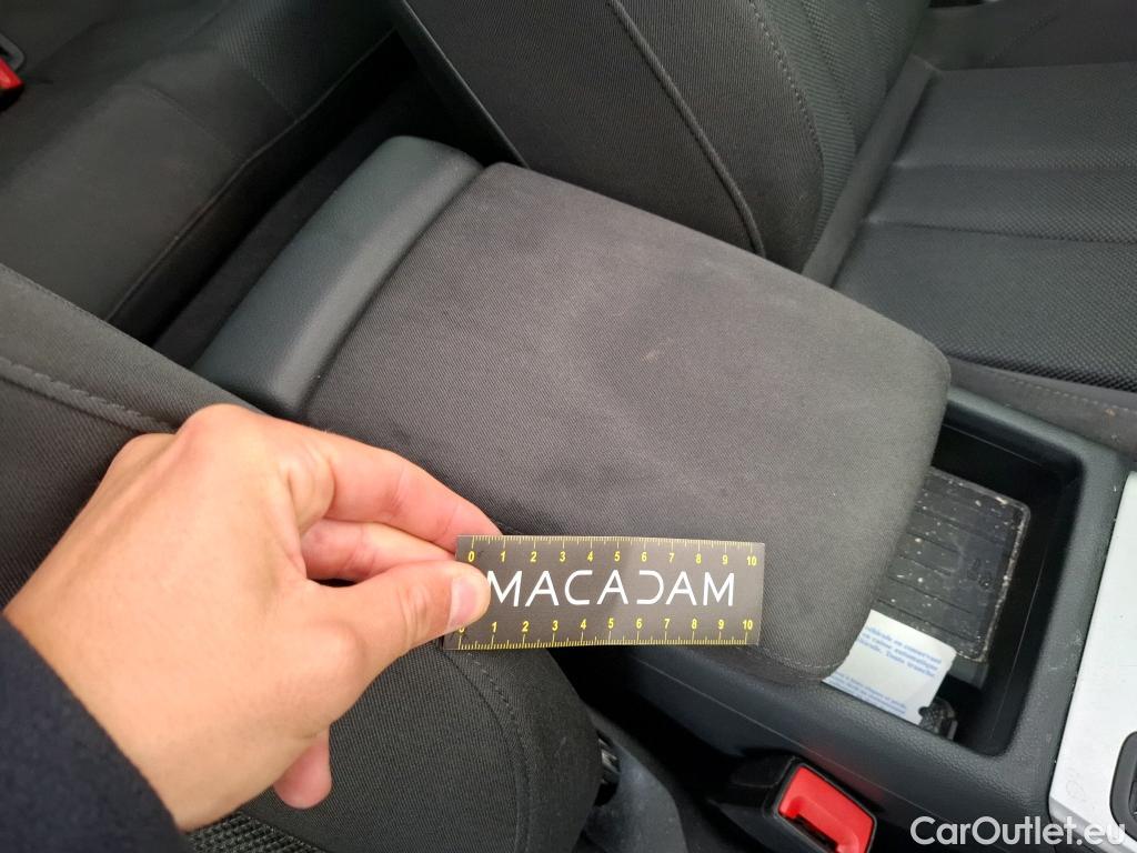  Audi  A4  Avant business line 2.0 TDI 150CV BVA7 E6 #36