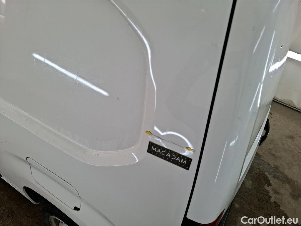  Citroen  Berlingo  Fourgon Club M 650 1.5 BlueHDi 100CV BVM5 E6dT #2