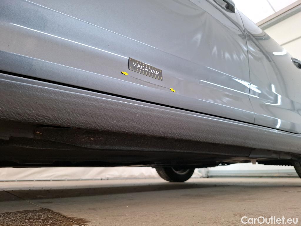  Audi  A4  Avant business line 2.0 TDI 150CV BVA7 E6 #2