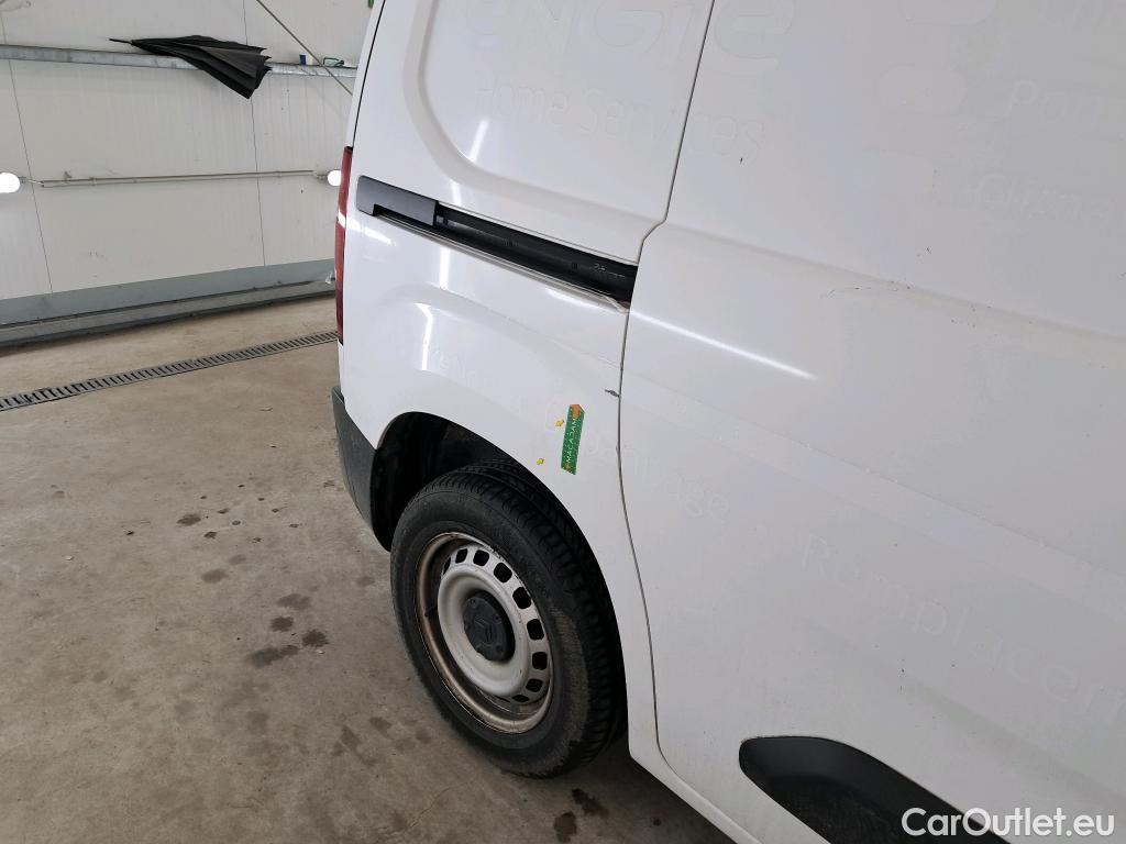 Citroen  Berlingo  Fourgon Club M 650 1.5 BlueHDi 75CV BVM5 E6dT #21