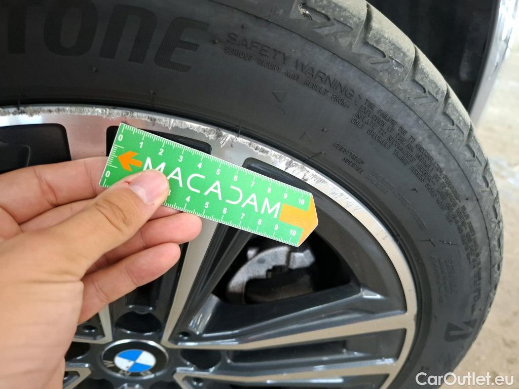  Bmw  Serie 1 BMW Série 1 / 2019 / 5P / Berline 116i DKG7 Business Design #8