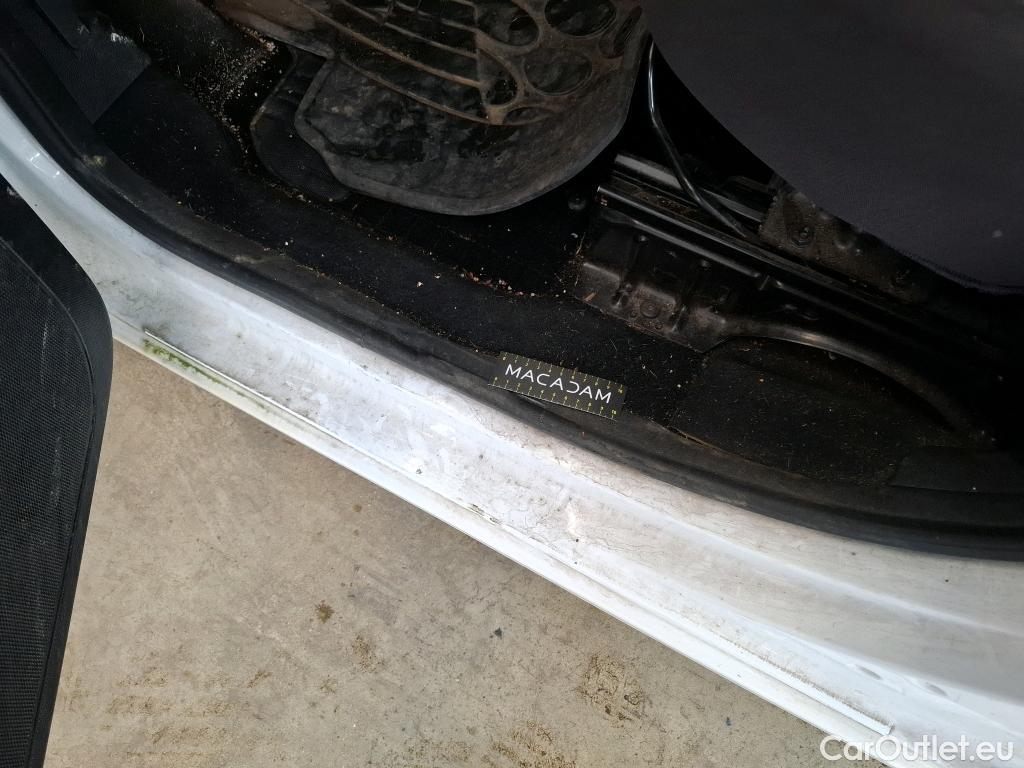  Citroen  Berlingo  Fourgon Confort L1 (Court) 1.6 BlueHDi 100CV BVM5 E6 #8