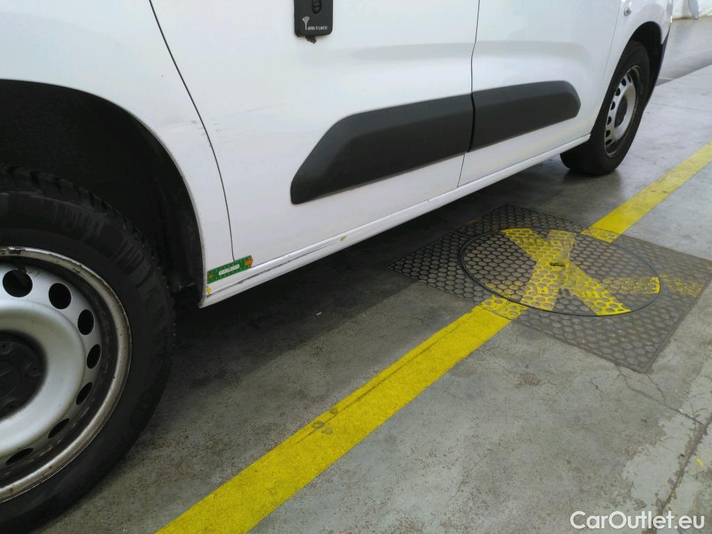  Citroen  Berlingo  Fourgon Driver M 1000 1.5 BlueHDi 100CV BVM5 E6dT #5