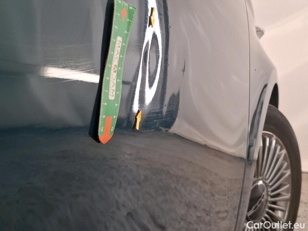  Fiat  500 FIAT  / 2020 / 3P / Berline 42kWh Icône #3