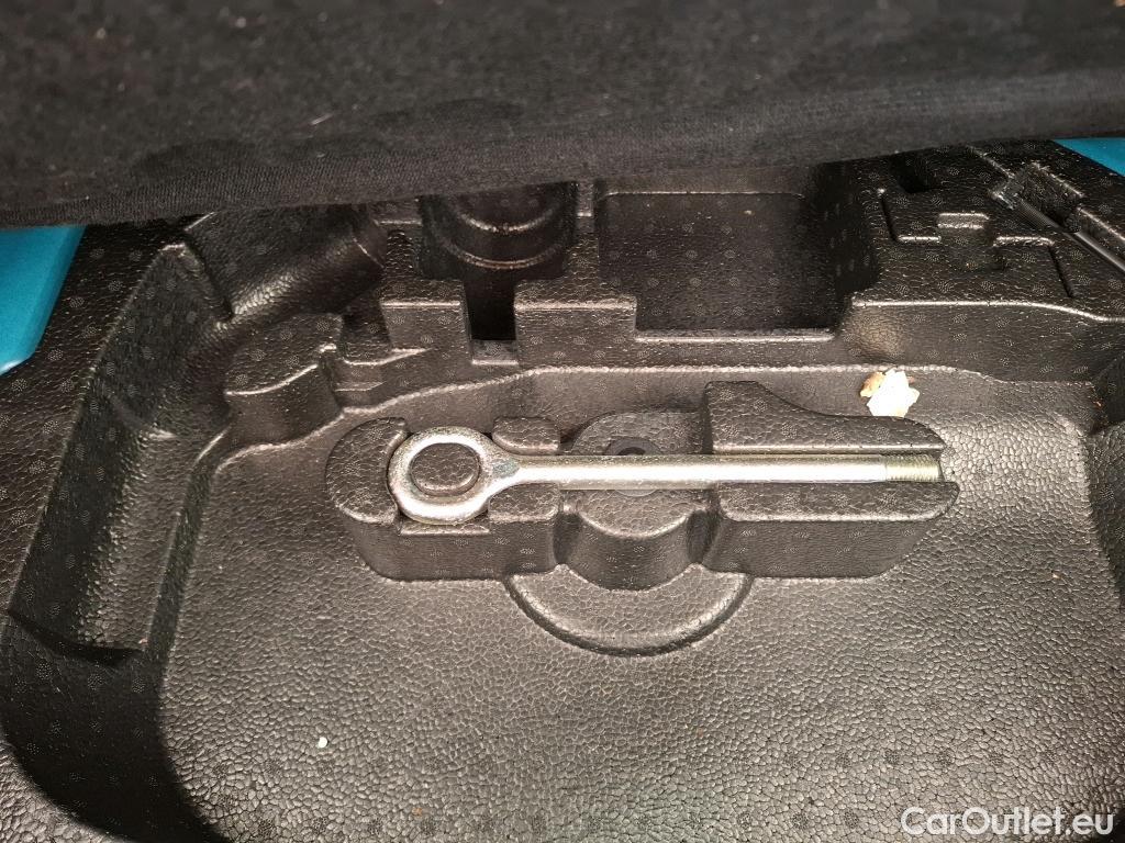  Fiat  500 FIAT  / 2020 / 3P / Berline 42kWh Icône #28