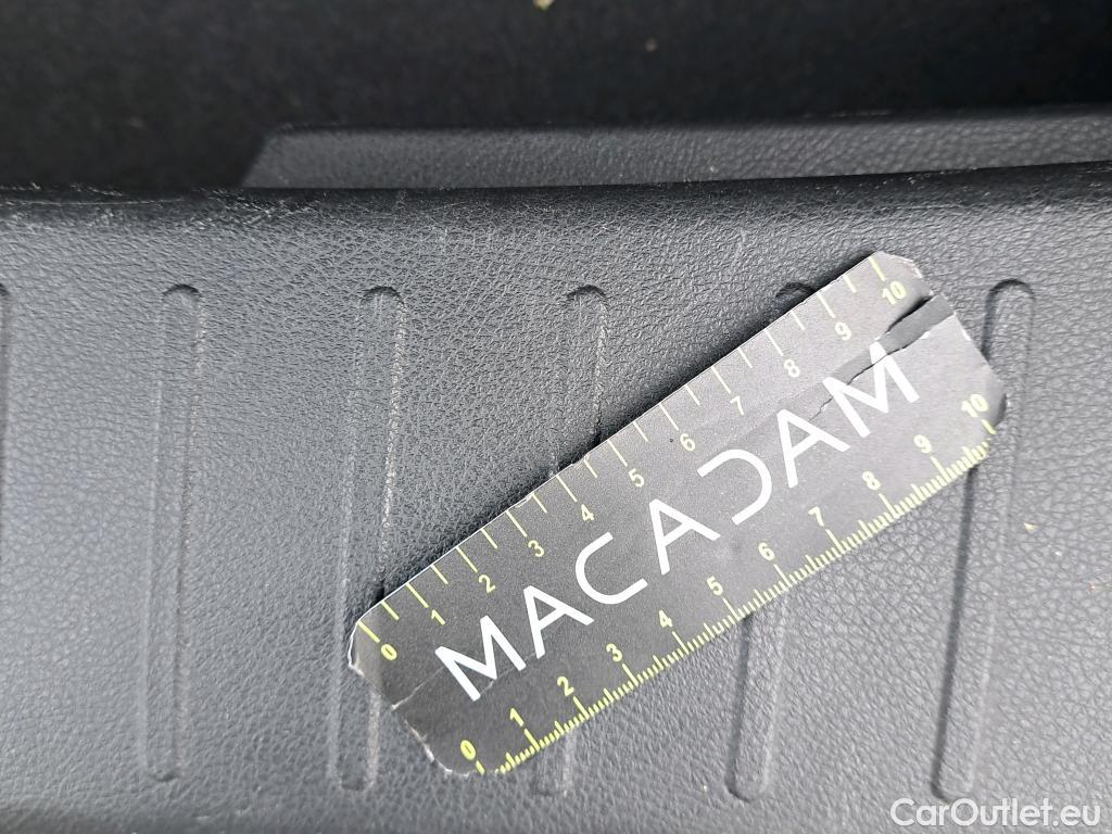  Nissan  Juke NISSAN  / 2019 / 5P / Crossover DIG-T 114 BVM6 Business Edition #26