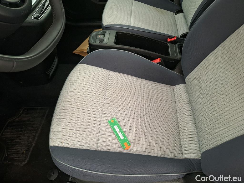  Fiat  500 FIAT  / 2020 / 3P / Berline 42kWh Icône #32