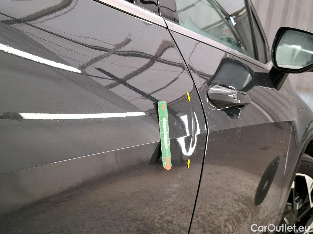  KIA  Sportage KIA  / 2021 / 5P / SUV 1.6 T-GDI 265 PHEV AUTO 4WD GT-L PREM BU #3