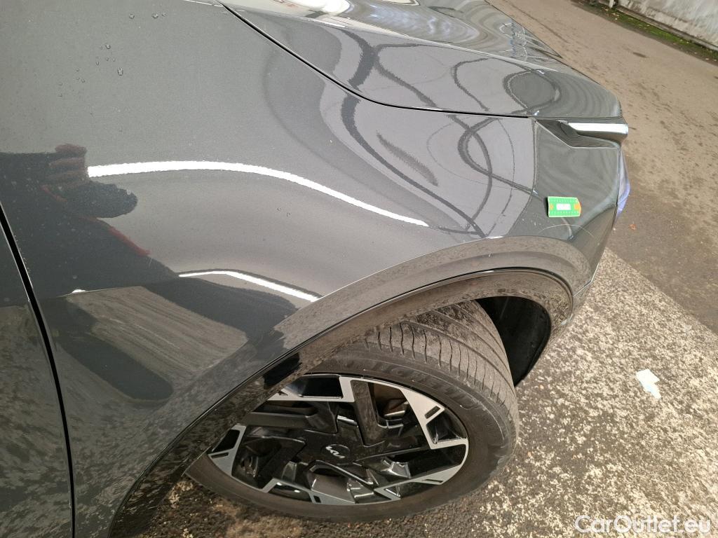  KIA  Sportage KIA  / 2021 / 5P / SUV 1.6 T-GDI 265 PHEV AUTO 4WD GT-L PREM BU #9