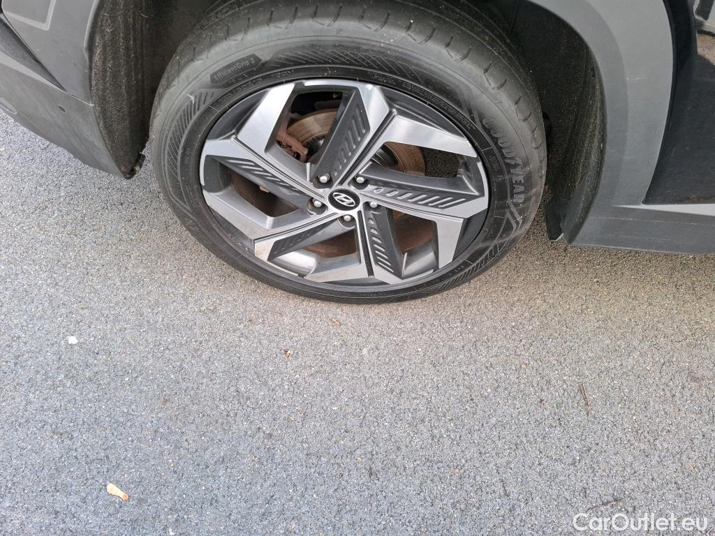  Hyundai  Tucson HYUNDAI  / 2020 / 5P / SUV 1.6 PHEV 265 HTRAC EXECUTIVE 4WD AUTO #24