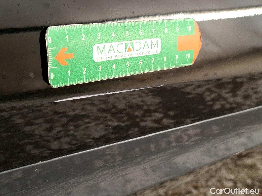  KIA  Sportage KIA  / 2021 / 5P / SUV 1.6 T-GDI 265 PHEV AUTO 4WD GT-L PREM BU #19