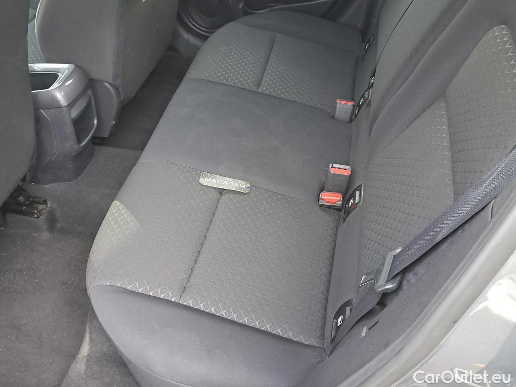  Nissan  Juke NISSAN  / 2019 / 5P / Crossover DIG-T 114 BVM6 Business Edition #17