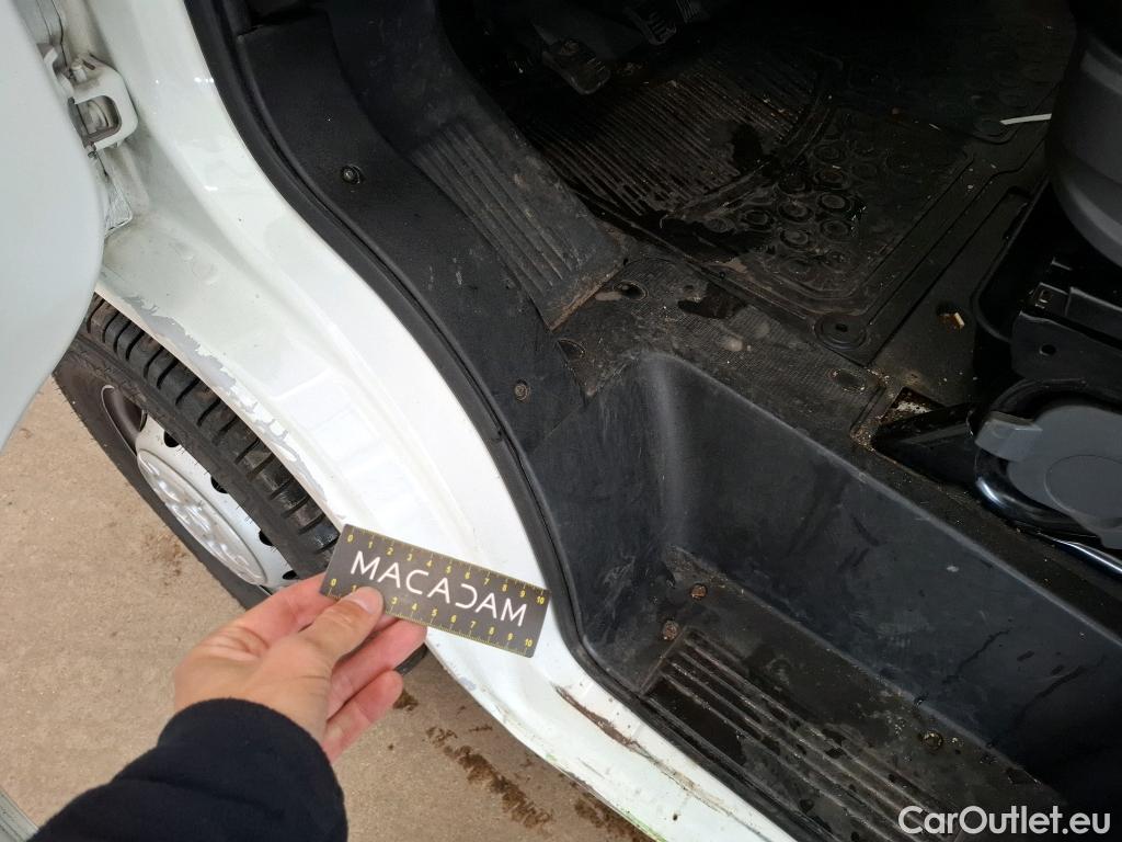  Citroen  Jumper CITROEN  VU 4p Fourgon 30 L1H1 BlueHDi 110 BVM6 Business #45