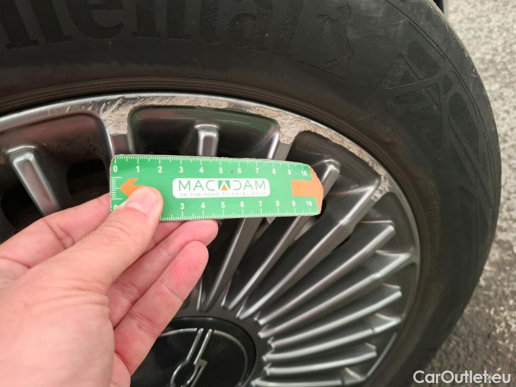  Fiat  500 FIAT  / 2020 / 3P / Berline 42kWh Icône #20