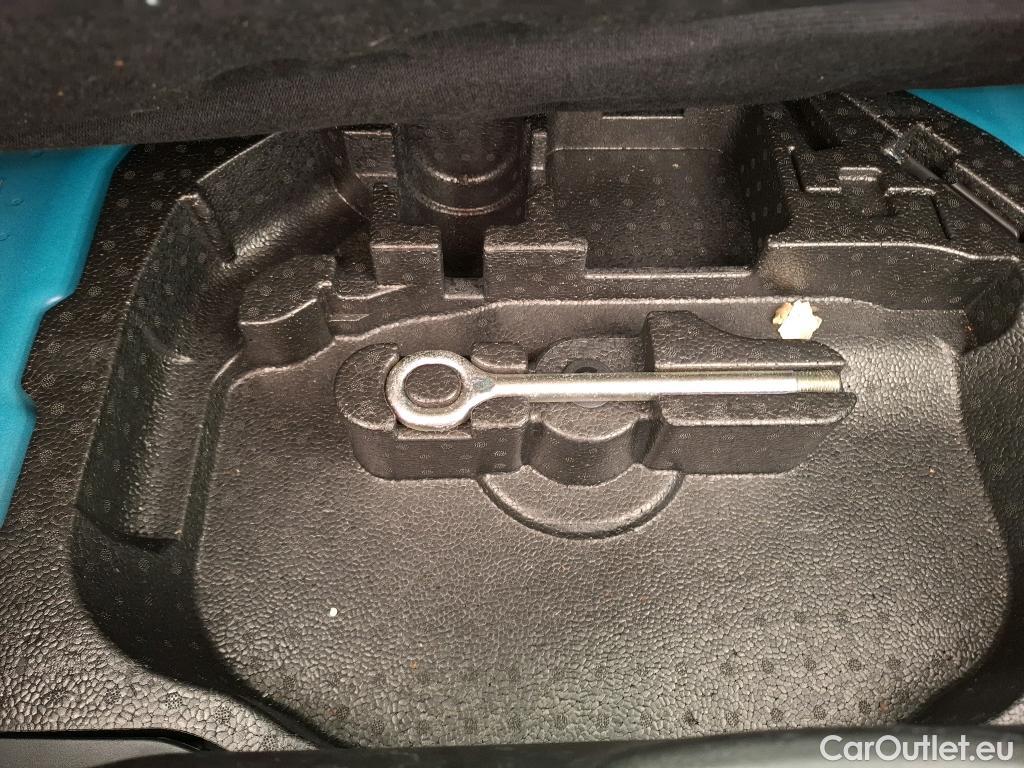  Fiat  500 FIAT  / 2020 / 3P / Berline 42kWh Icône #25