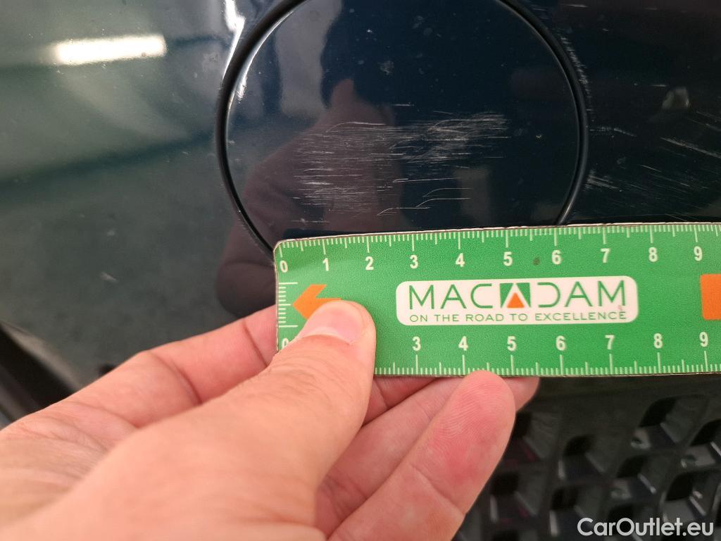  Fiat  500 FIAT  / 2020 / 3P / Berline 42kWh Icône #30