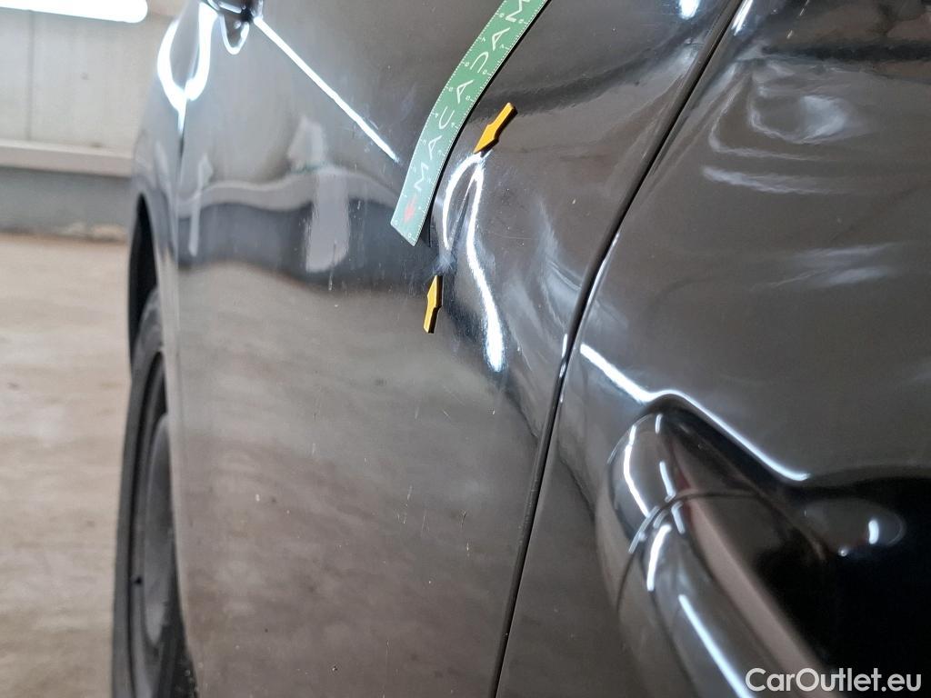  Peugeot  208  Affaire Premium Pack 1.2 80CV BVM5 E6dT #46