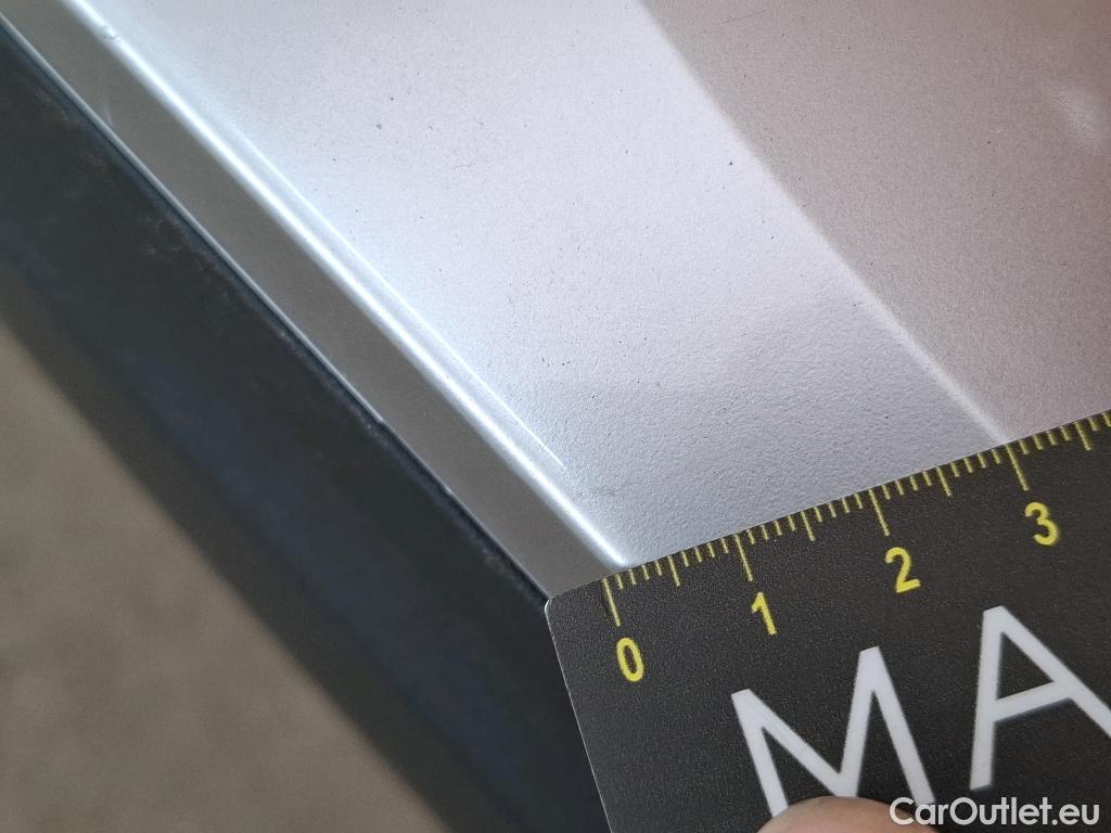  Peugeot  2008  Allure Pack 1.5 HDi 130CV BVA8 E6d #30