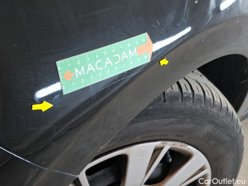  Peugeot  208  Affaire Premium Pack 1.2 80CV BVM5 E6dT #68