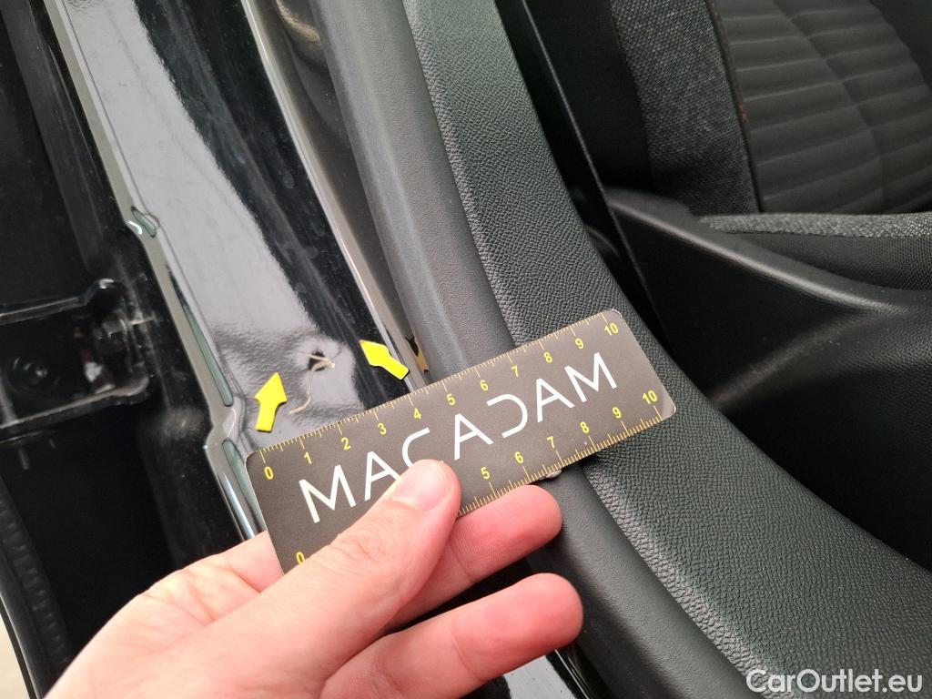  Peugeot  2008  Active Business 1.5 HDi 100CV BVM6 E6d #21