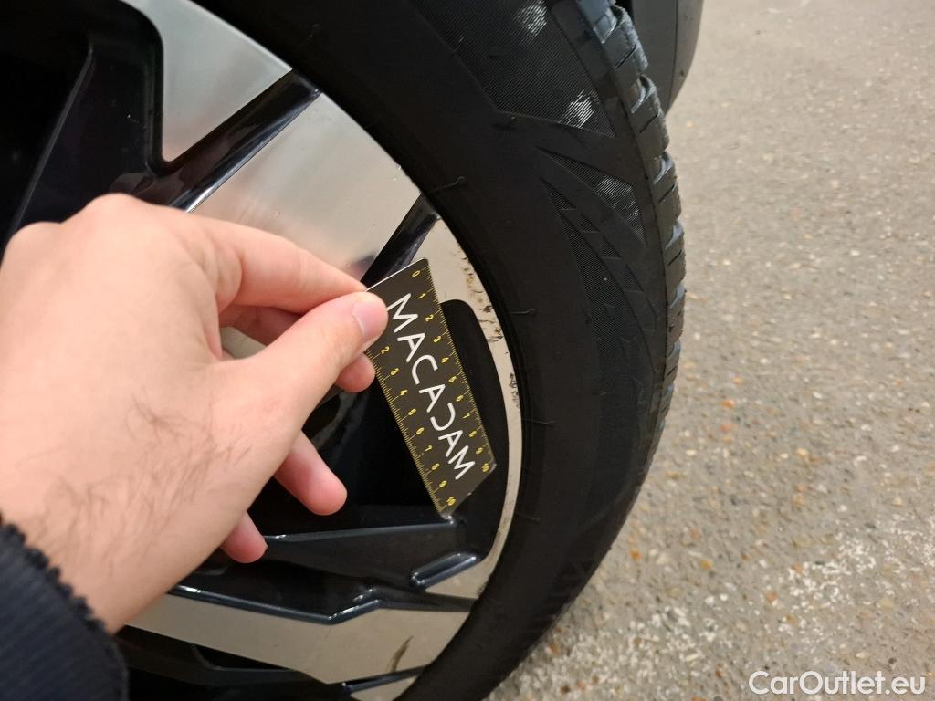  Peugeot  5008  GT Line 1.5 HDi 130CV BVA8 E6dT #46