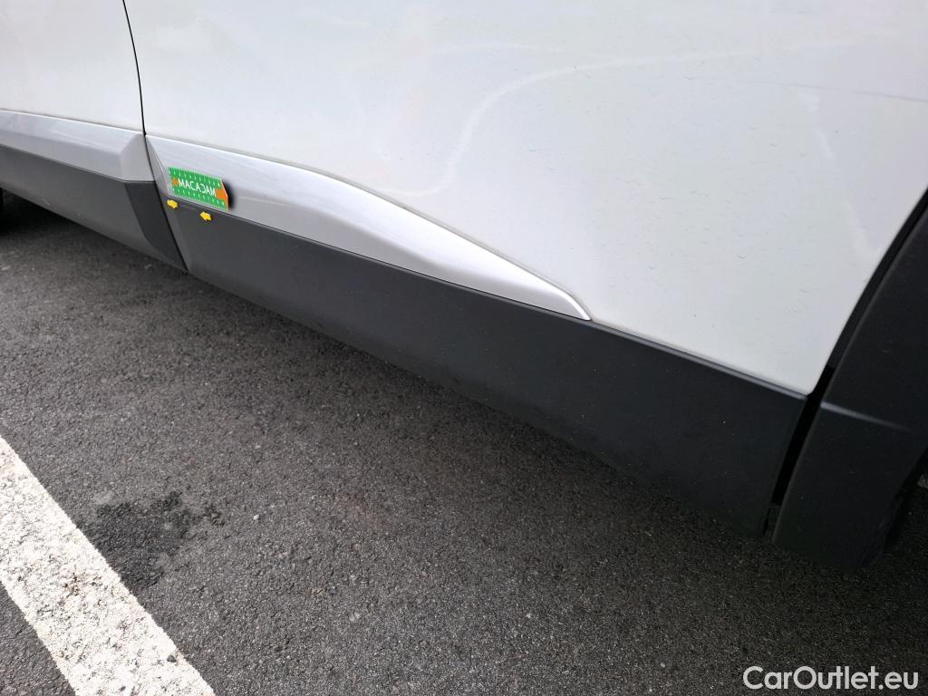  Peugeot  2008  GT 1.2 PureTech 130CV BVA8 E6d #61