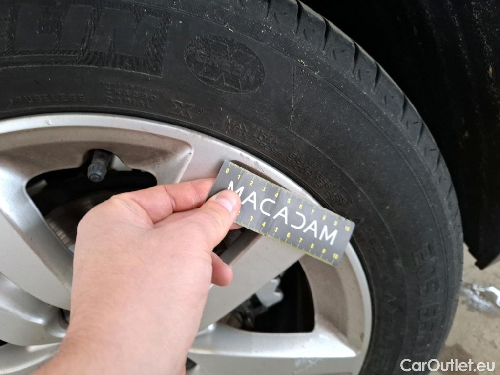  Peugeot  308  Active Business 1.6 Hdi 120CV BVA6 E6 #30