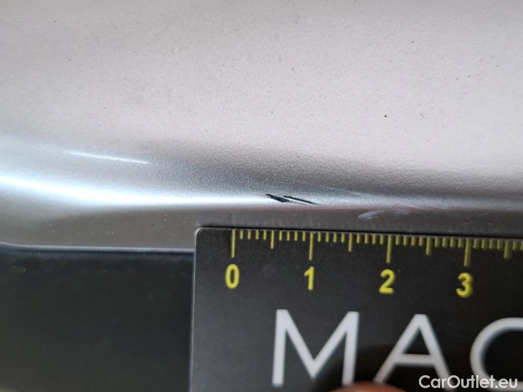  Peugeot  2008  Allure Pack 1.5 HDi 130CV BVA8 E6d #28