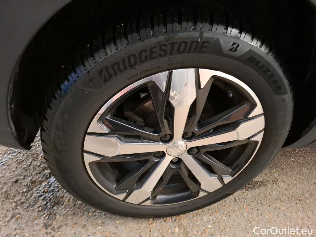  Peugeot  5008  GT Line 1.5 HDi 130CV BVA8 E6dT #2